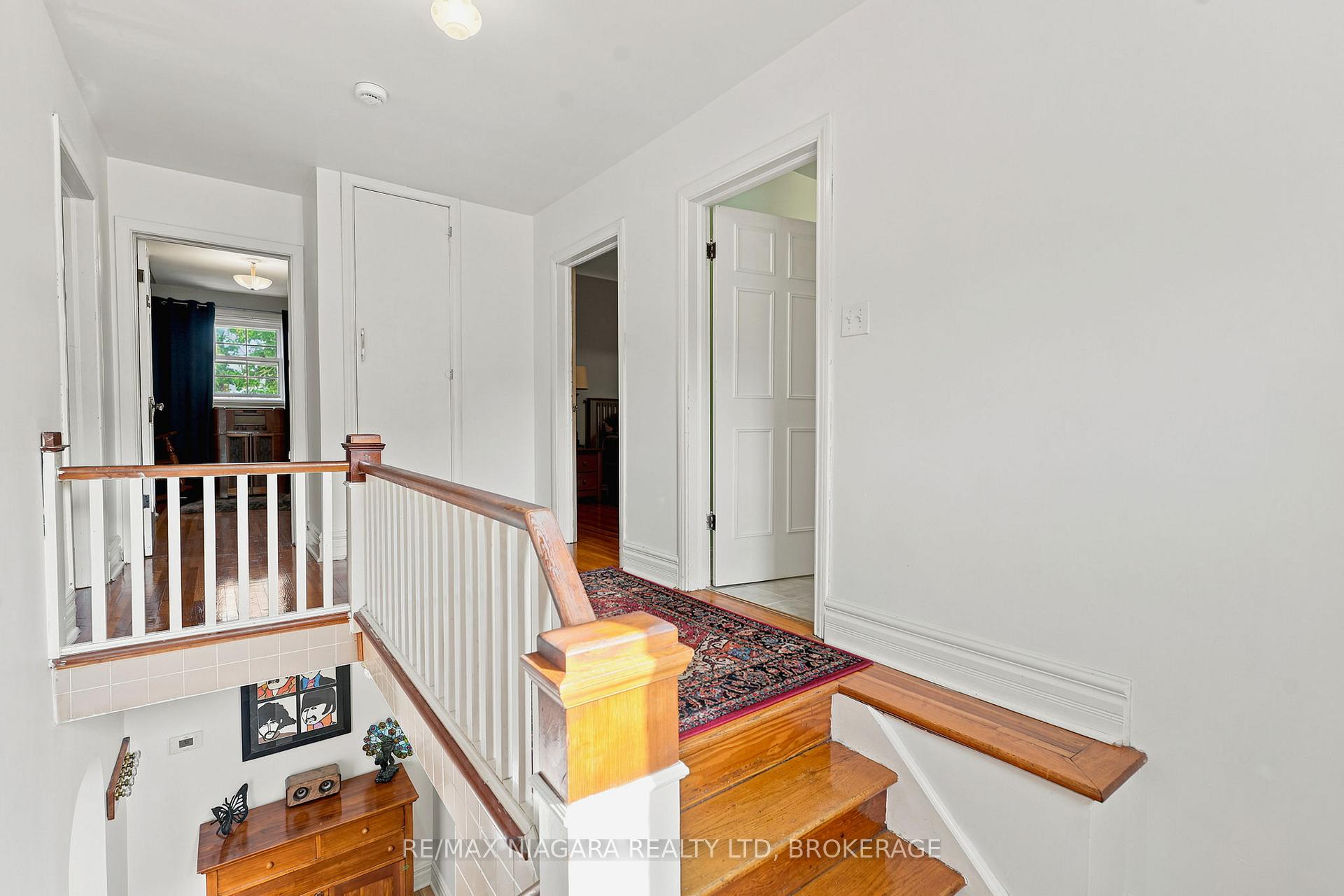 Photo 16 of 54 Fairview Road, Grimsby, Grimsby Beach — HOMEH