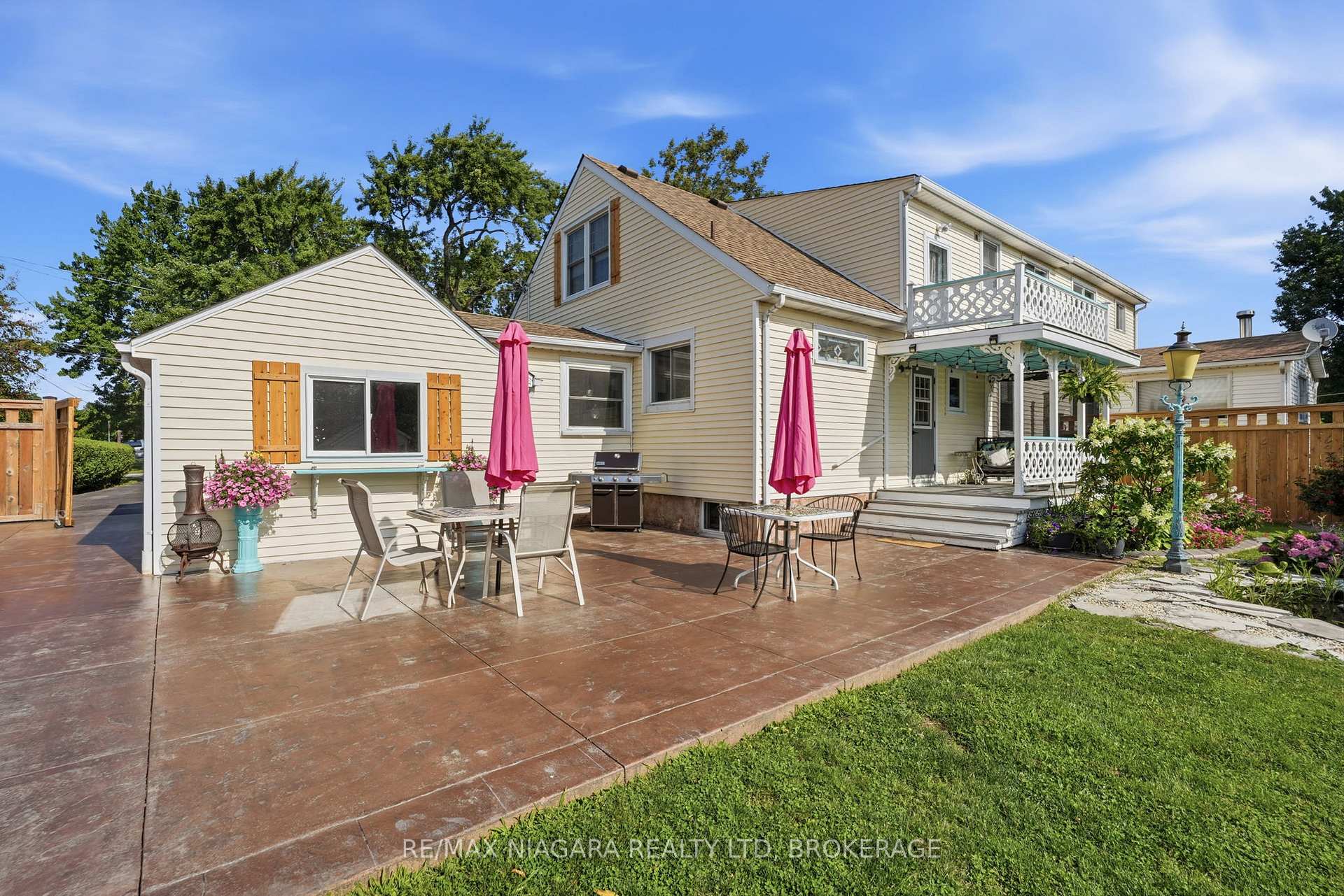 Photo 27 of 54 Fairview Road, Grimsby, Grimsby Beach — HOMEH