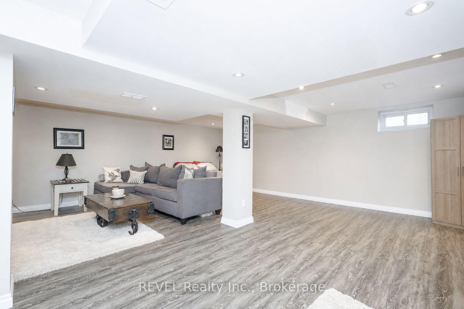 Photo 15 of 3385 Callan Street, Niagara Falls, Chippawa — HOMEH