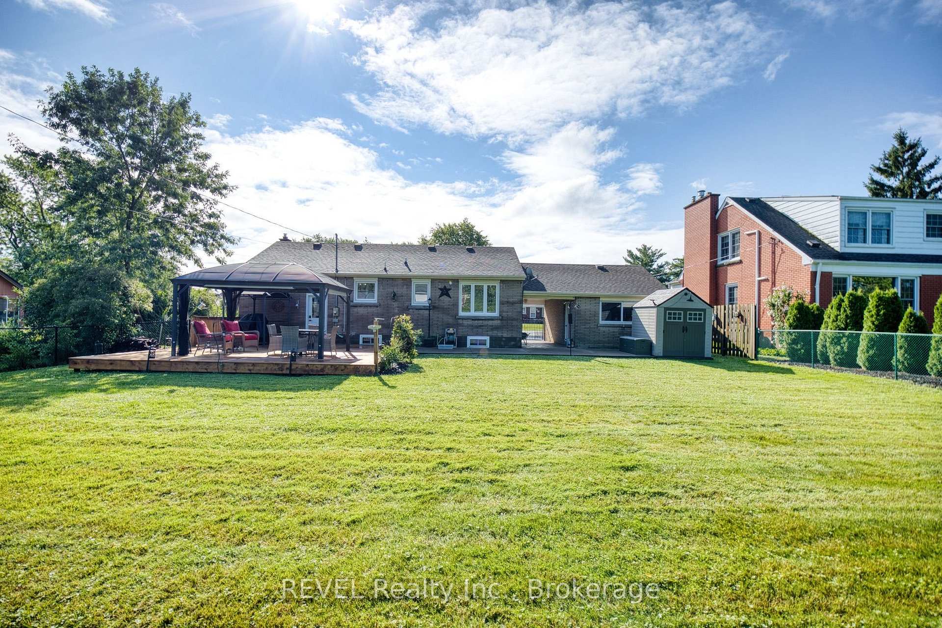 Photo 24 of 3385 Callan Street, Niagara Falls, Chippawa — HOMEH