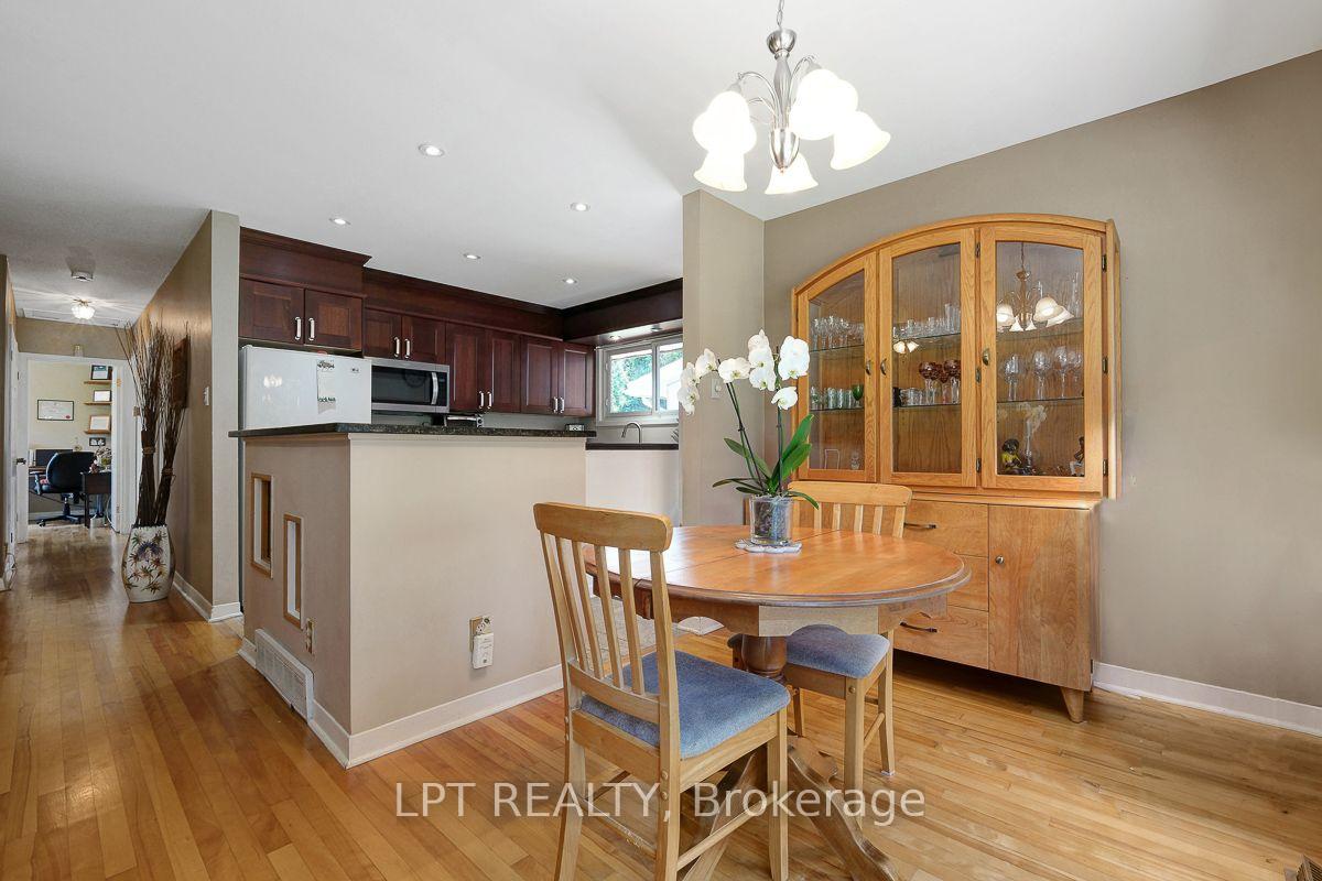 Photo 14 of 2396 Heaton Avenue, Ottawa, Hawthorne Meadows — HOMEH