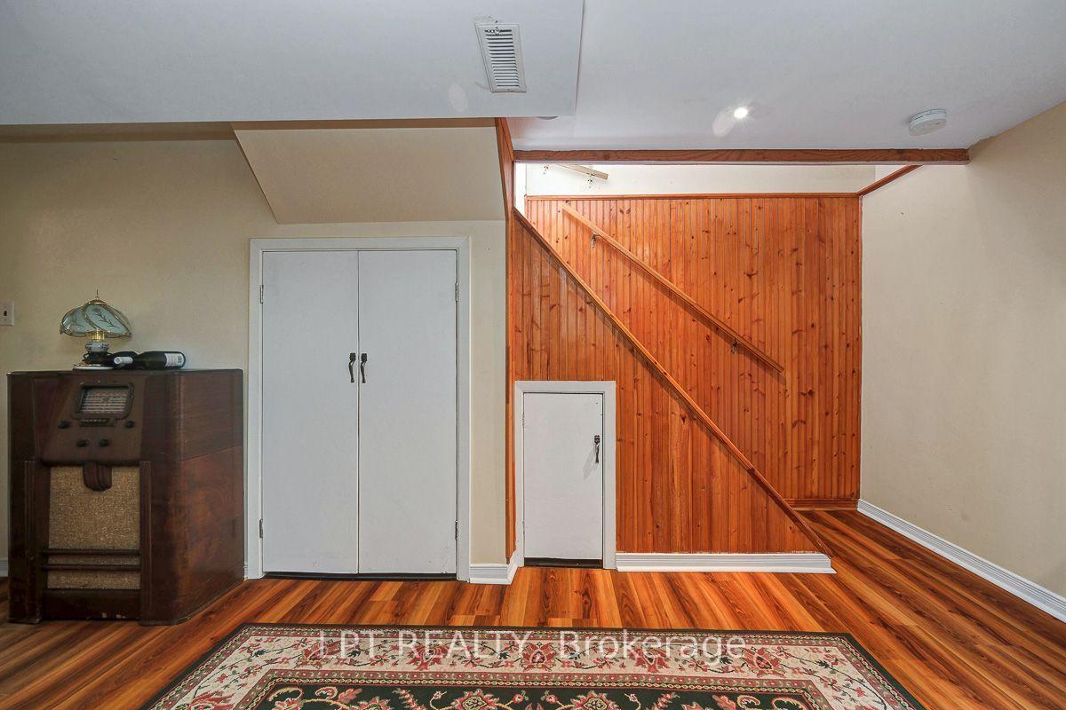 Photo 32 of 2396 Heaton Avenue, Ottawa, Hawthorne Meadows — HOMEH