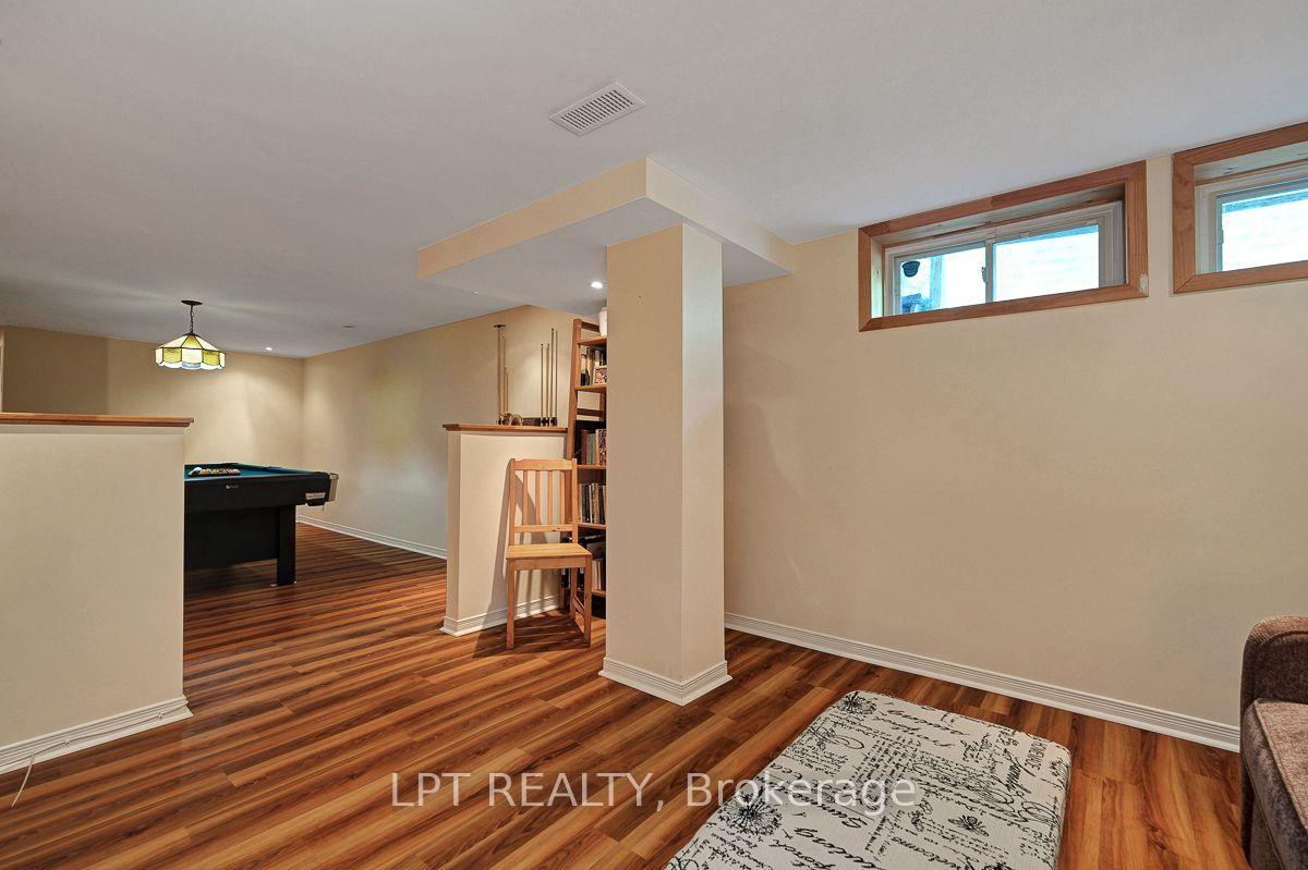 Photo 38 of 2396 Heaton Avenue, Ottawa, Hawthorne Meadows — HOMEH