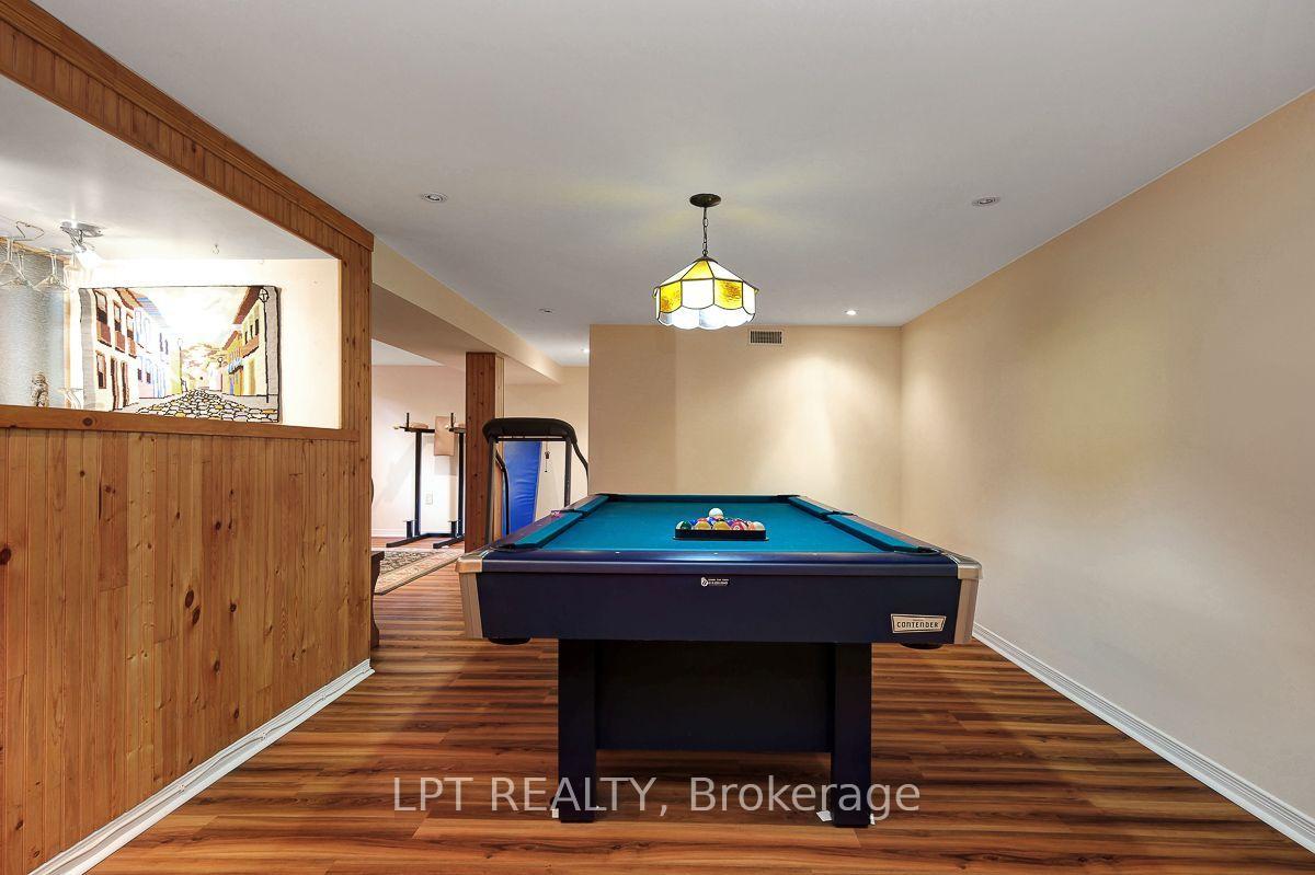 Photo 39 of 2396 Heaton Avenue, Ottawa, Hawthorne Meadows — HOMEH