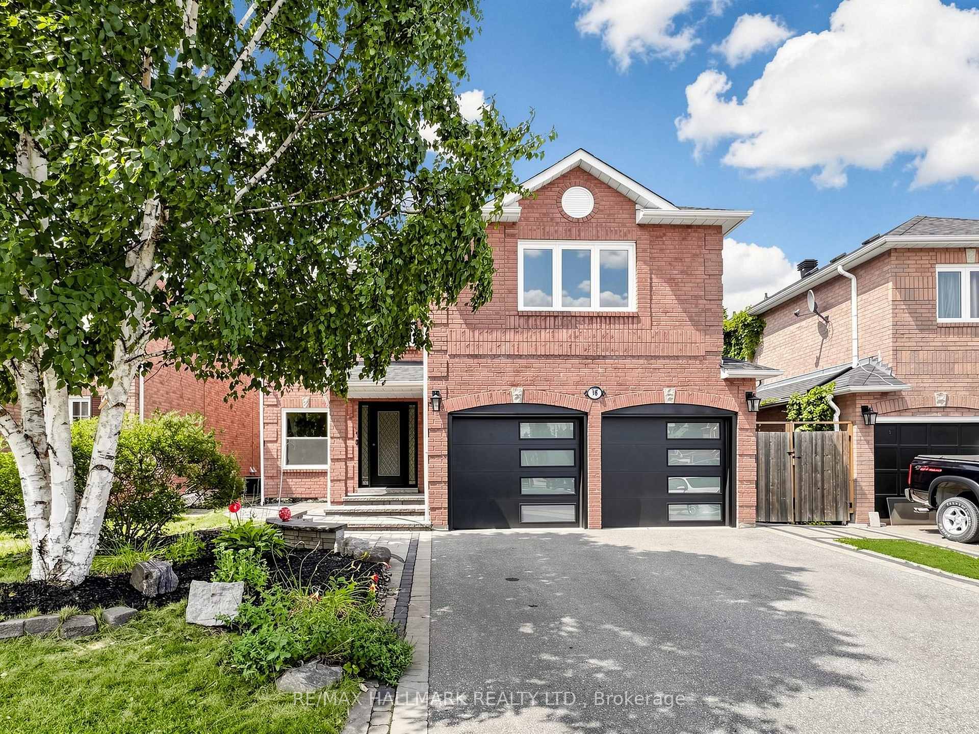 Photo 2 of 18 Howes Street, Ajax, Central West — HOMEH