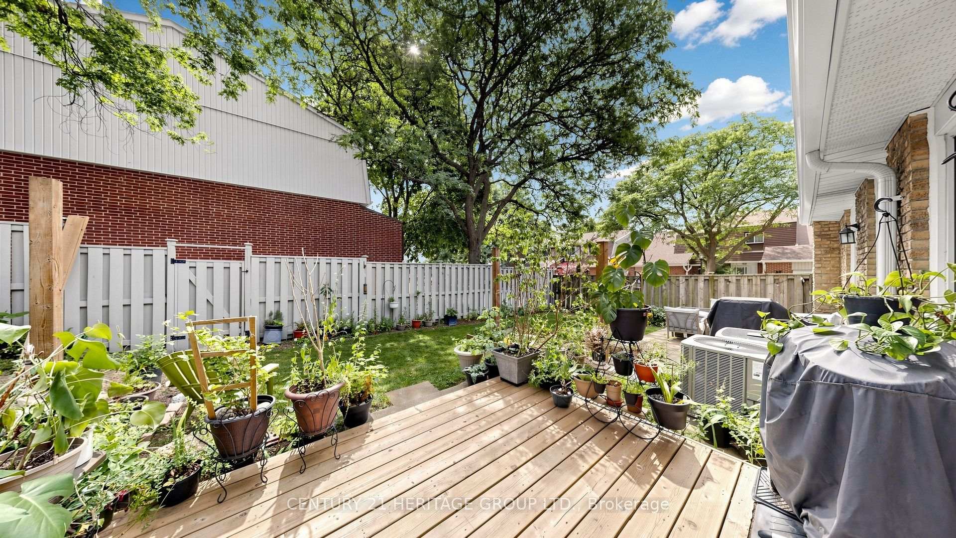 Photo 46 of 27 Dunkeld Way, Markham, Royal Orchard — HOMEH