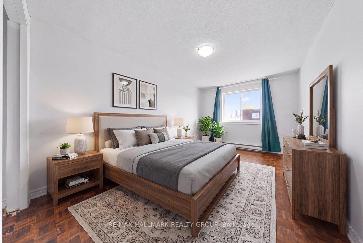 Photo 19 of 346 Garden Glen Private, Ottawa, Meadowlands/Crestview — HOMEH