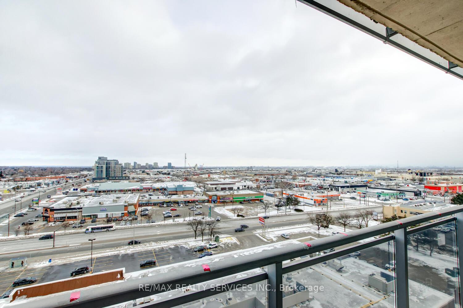 Photo 24 of Unit 1103, 215 Queen Street E, Brampton, Queen Street Corridor — HOMEH