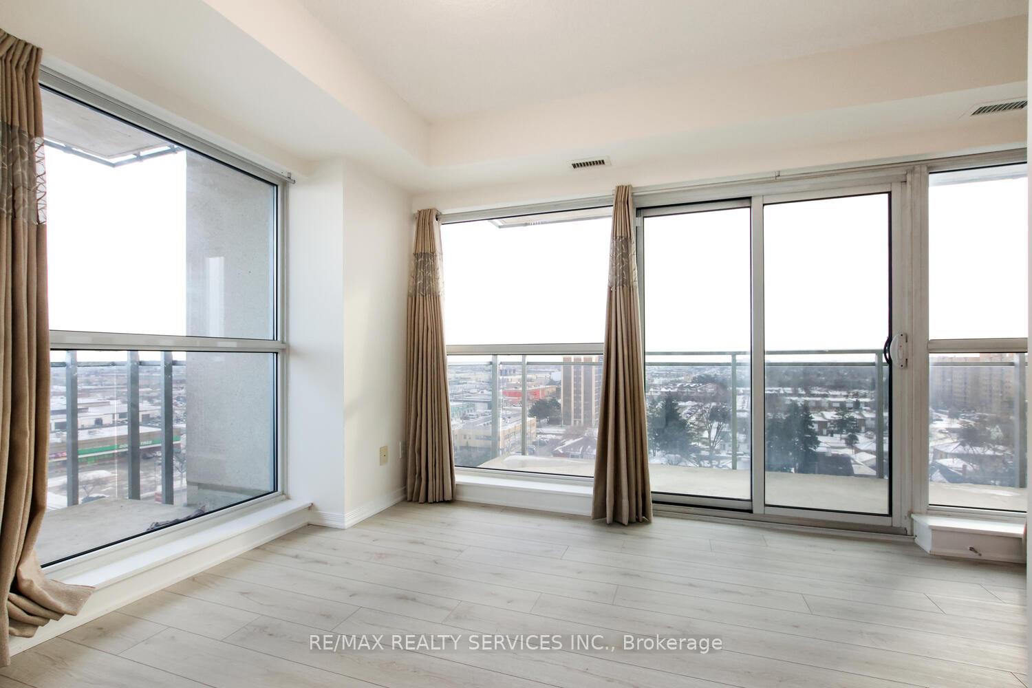 Photo 26 of Unit 1103, 215 Queen Street E, Brampton, Queen Street Corridor — HOMEH