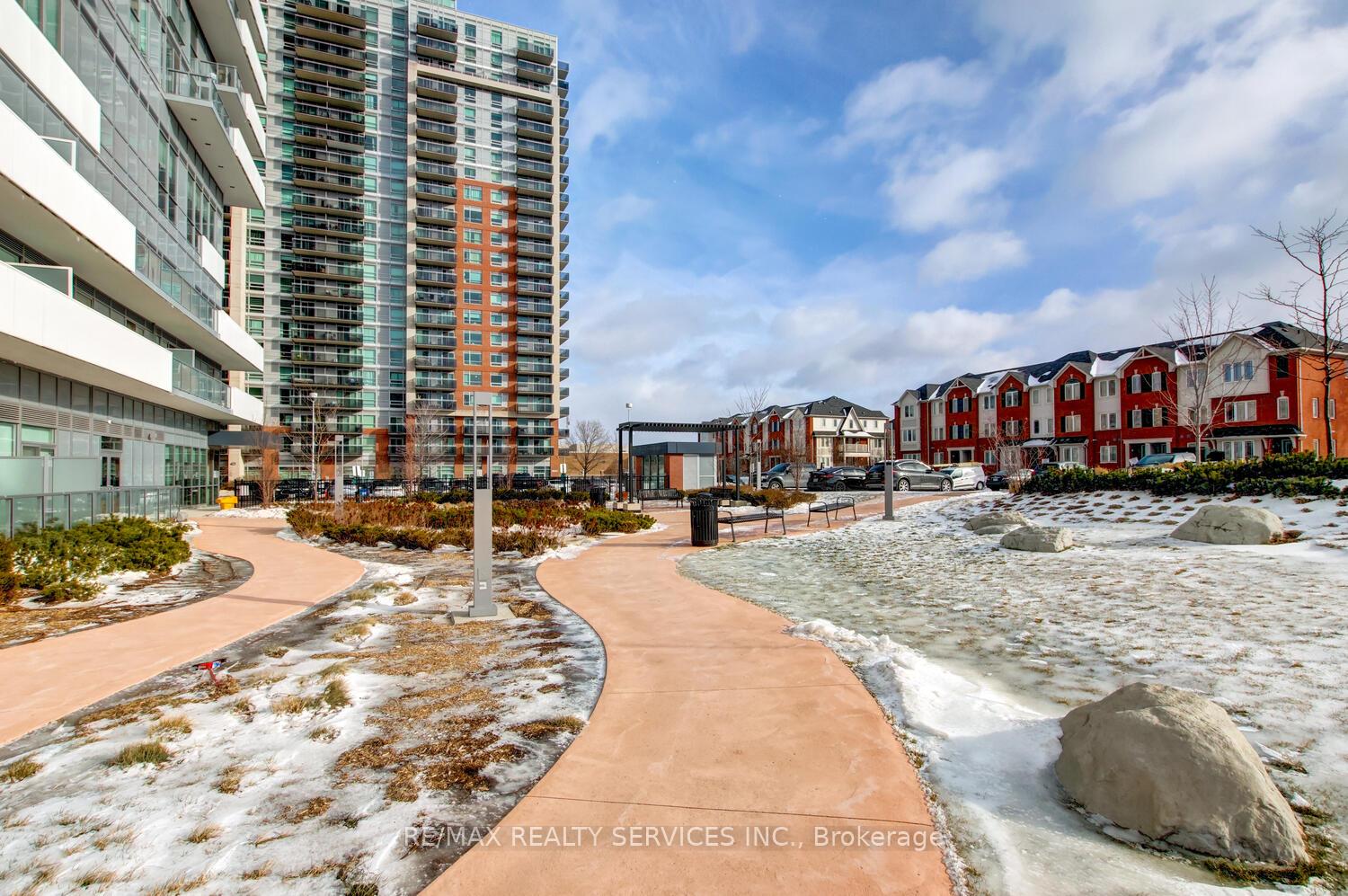 Photo 48 of Unit 1103, 215 Queen Street E, Brampton, Queen Street Corridor — HOMEH