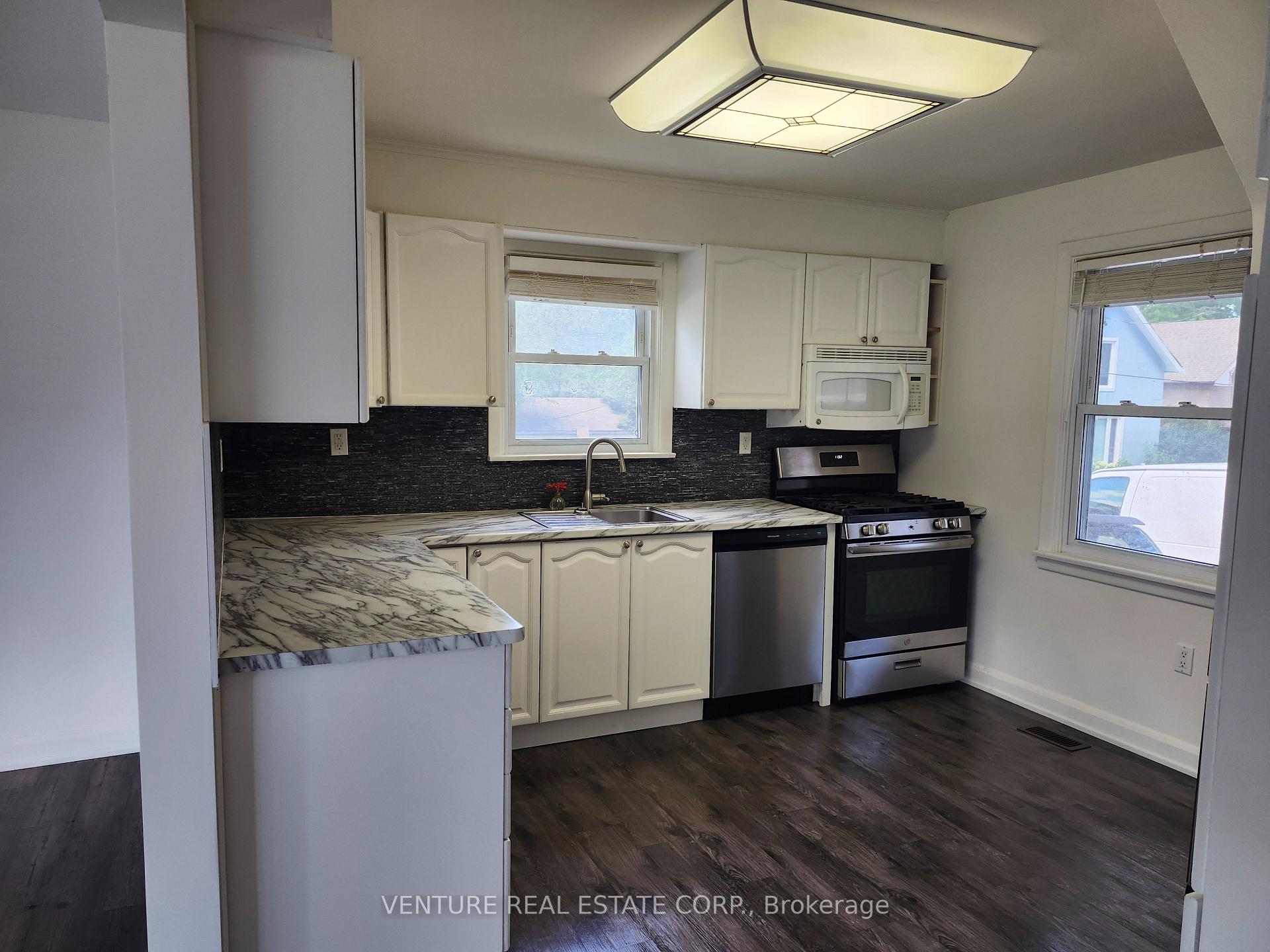 Photo 15 of 6 Sullivan Drive, New Tecumseth, Tottenham — HOMEH