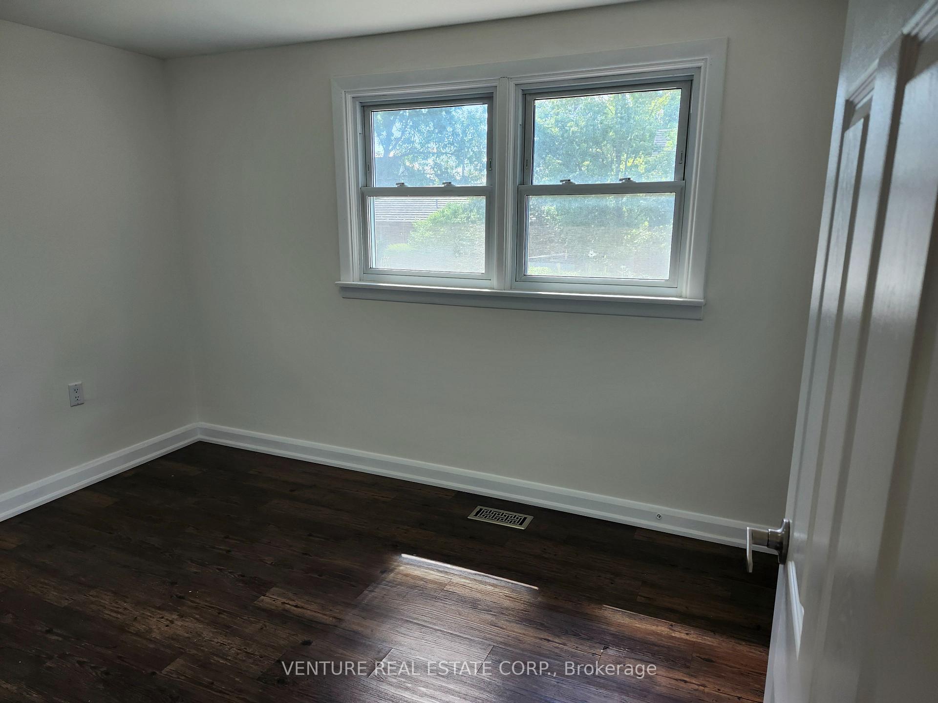 Photo 20 of 6 Sullivan Drive, New Tecumseth, Tottenham — HOMEH