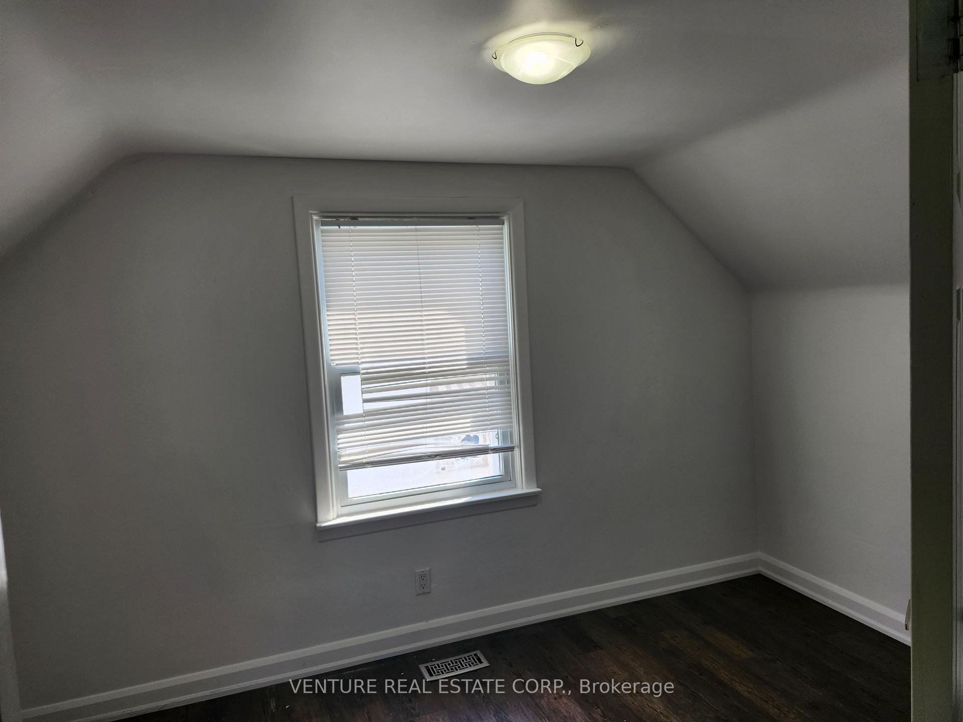 Photo 24 of 6 Sullivan Drive, New Tecumseth, Tottenham — HOMEH
