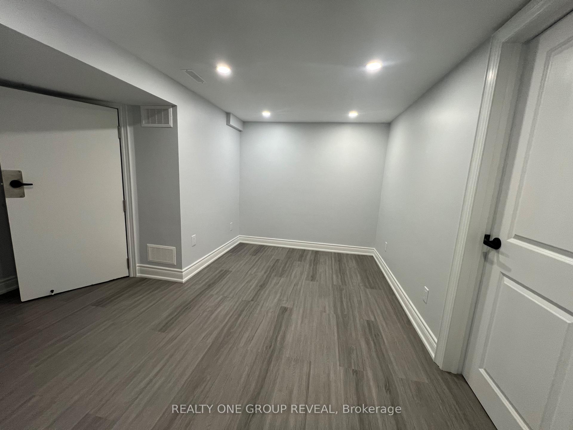 Photo 9 of Unit Basement, 75 Regatta Crescent, North York, Newtonbrook West — HOMEH