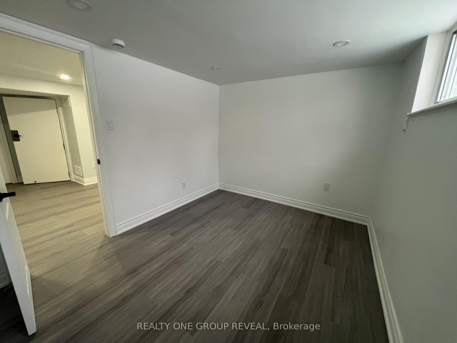 Photo 11 of Unit Basement, 75 Regatta Crescent, North York, Newtonbrook West — HOMEH