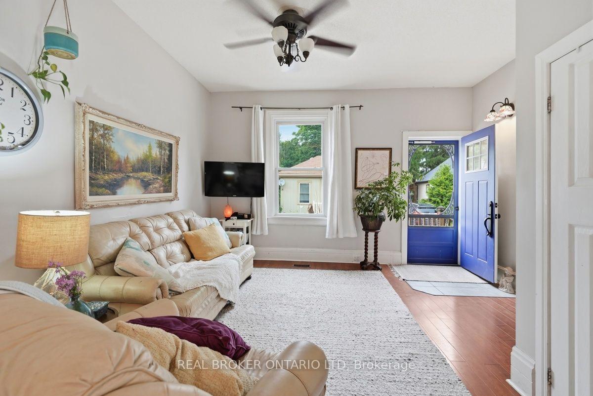 Photo 7 of 18 Mount Pleasant Avenue, London, North N — HOMEH