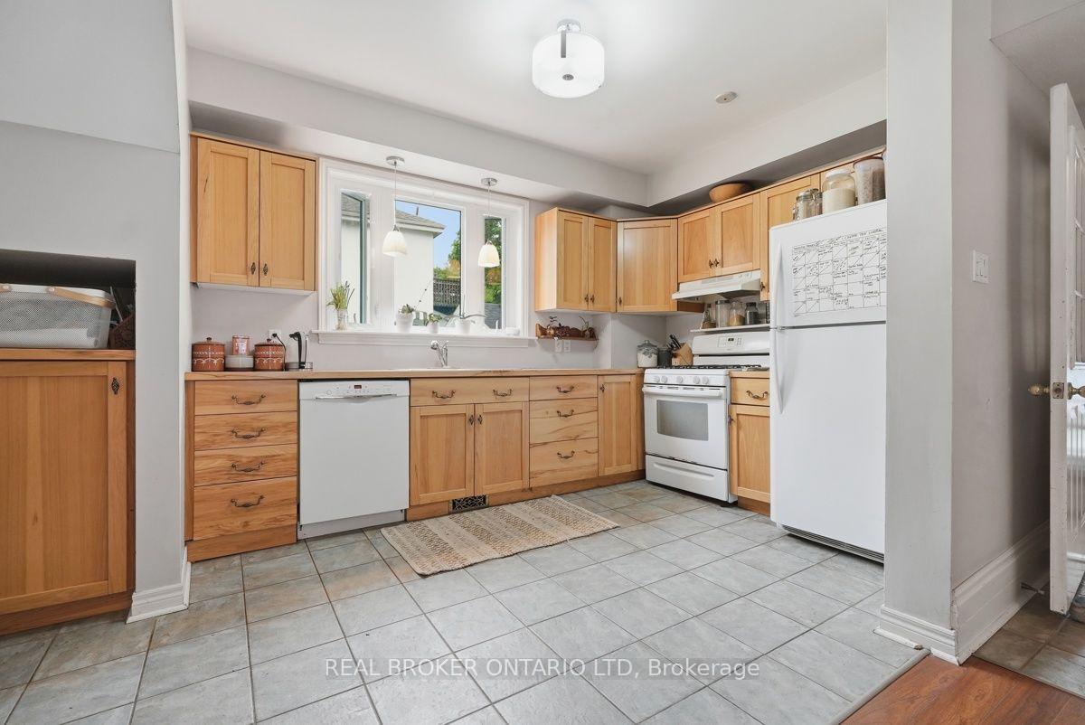 Photo 15 of 18 Mount Pleasant Avenue, London, North N — HOMEH
