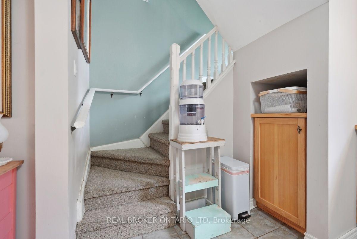 Photo 22 of 18 Mount Pleasant Avenue, London, North N — HOMEH