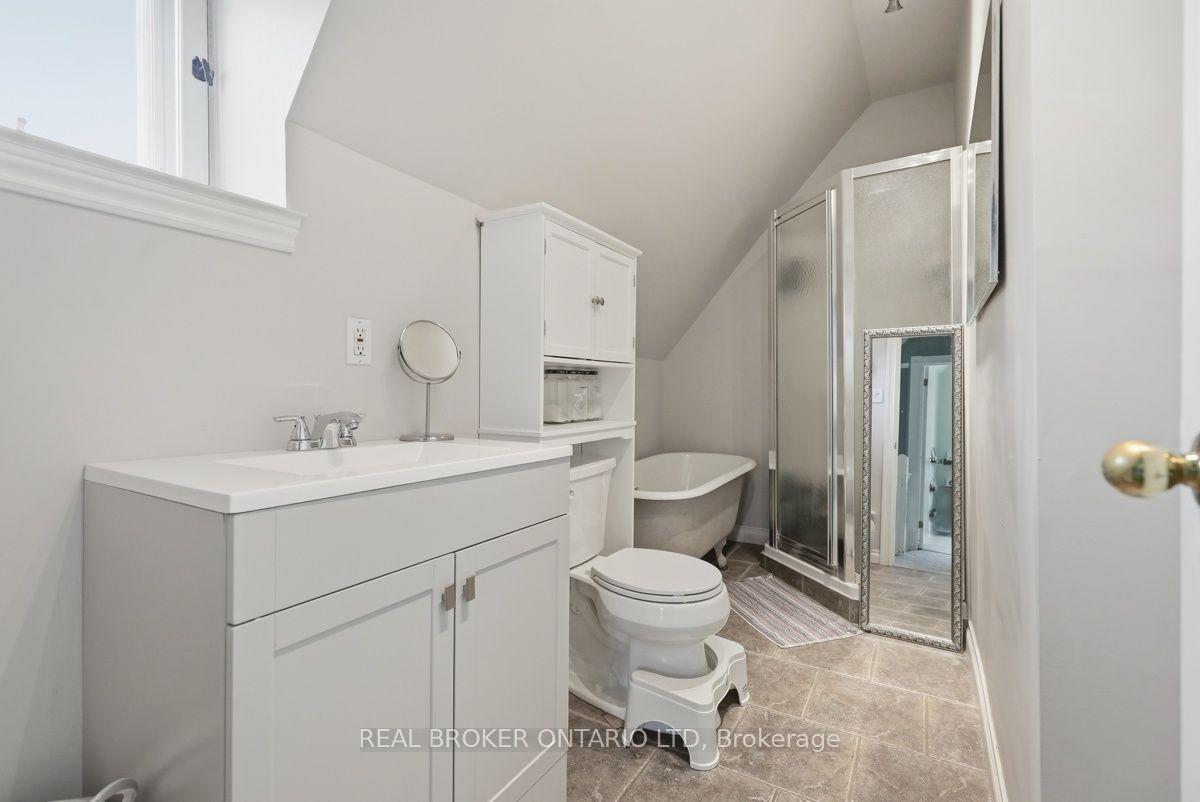Photo 26 of 18 Mount Pleasant Avenue, London, North N — HOMEH