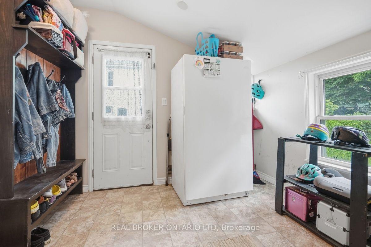 Photo 29 of 18 Mount Pleasant Avenue, London, North N — HOMEH