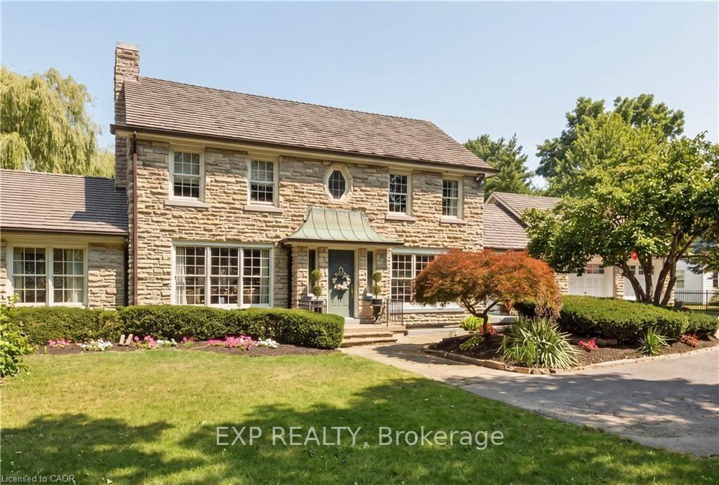 Photo 2 of 290 Bridgeport Road E, Waterloo, Fairfield — HOMEH