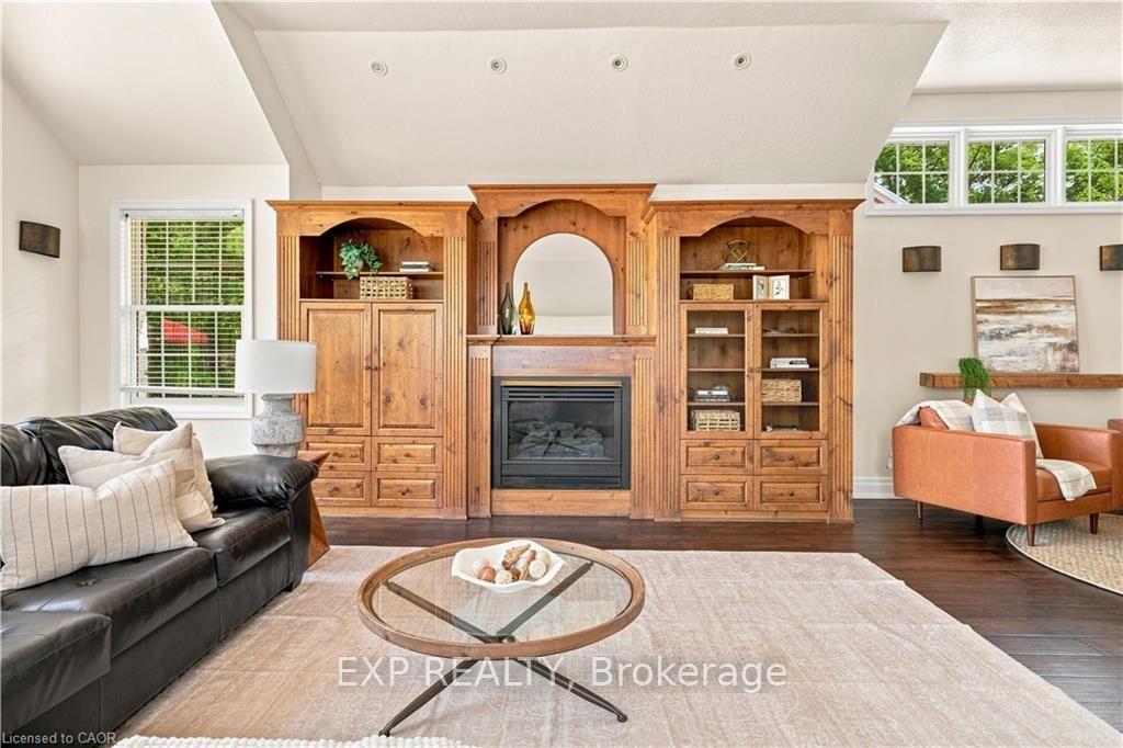 Photo 31 of 290 Bridgeport Road E, Waterloo, Fairfield — HOMEH