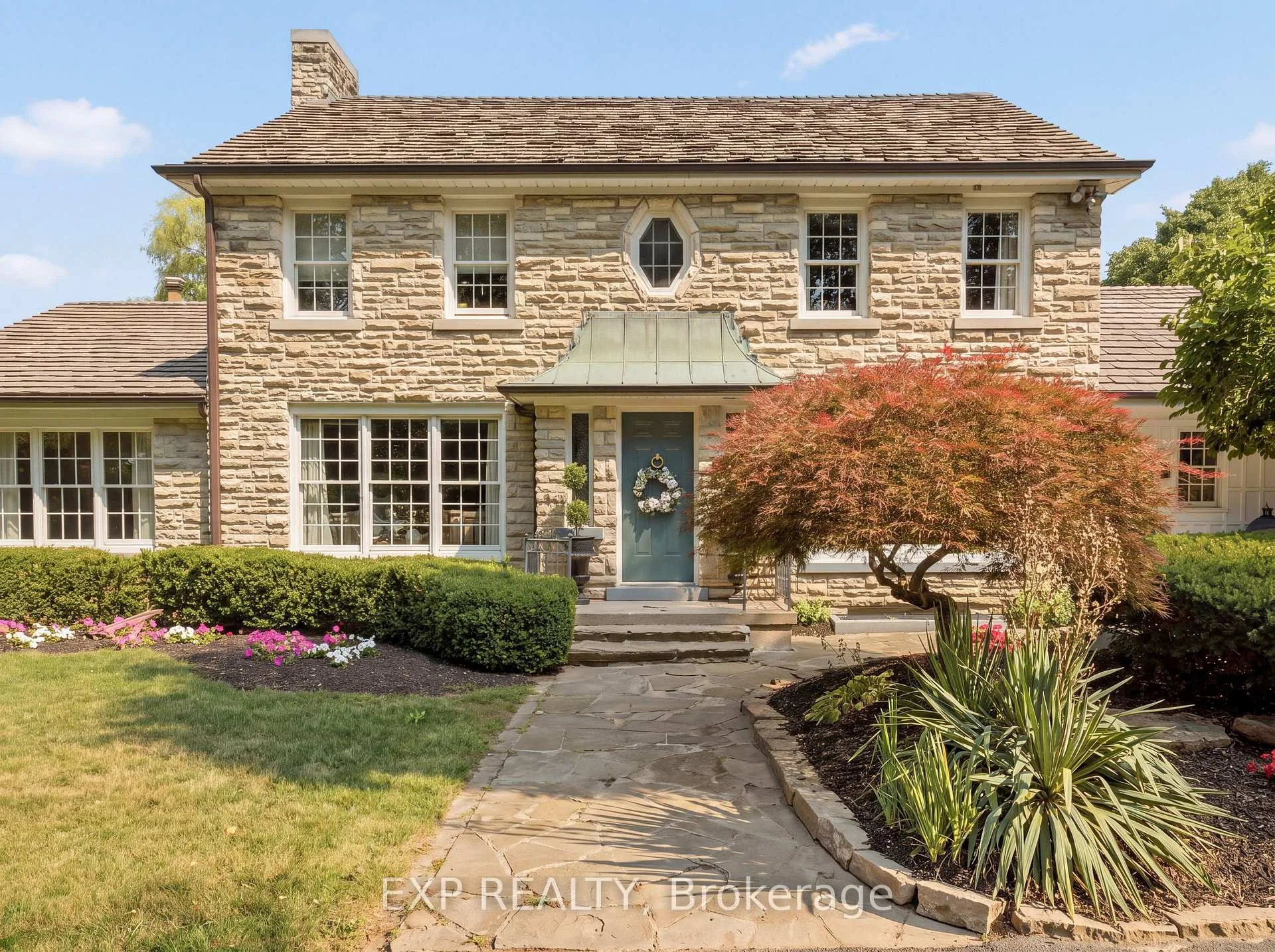 Photo 4 of 290 Bridgeport Road E, Waterloo, Fairfield — HOMEH
