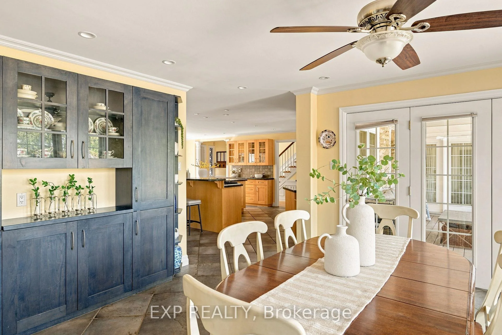 Photo 22 of 290 Bridgeport Road E, Waterloo, Fairfield — HOMEH