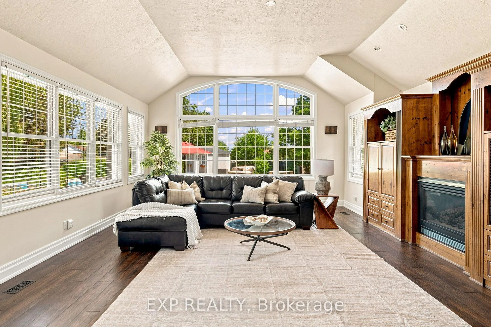Photo 26 of 290 Bridgeport Road E, Waterloo, Fairfield — HOMEH