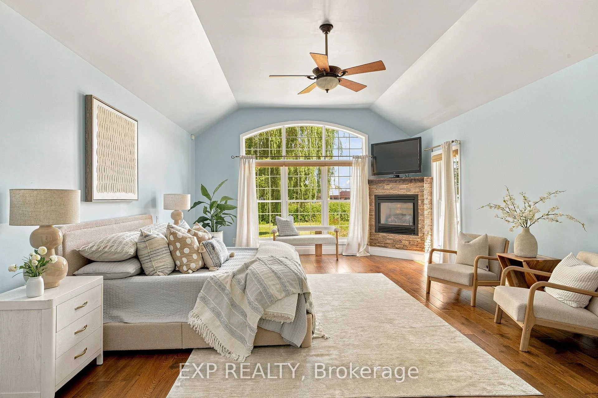 Photo 42 of 290 Bridgeport Road E, Waterloo, Fairfield — HOMEH