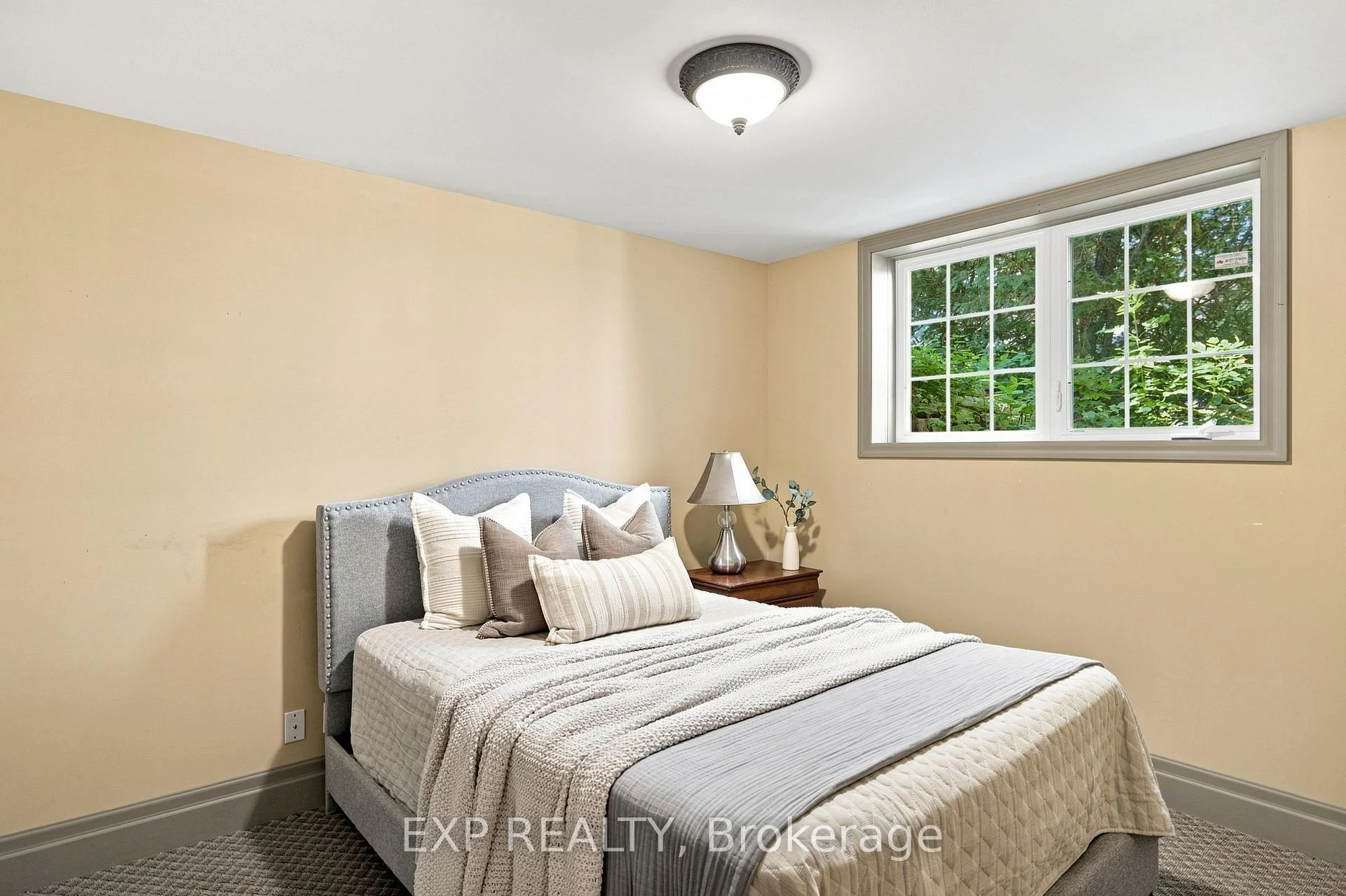 Photo 78 of 290 Bridgeport Road E, Waterloo, Fairfield — HOMEH