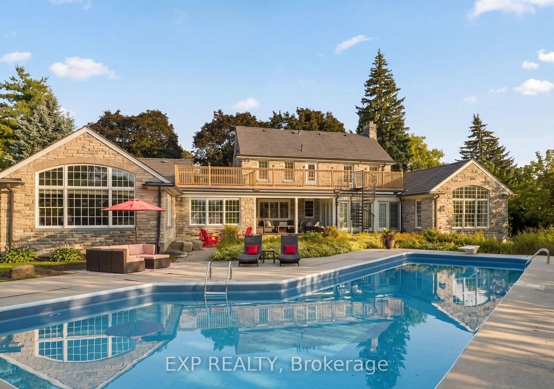 Photo 88 of 290 Bridgeport Road E, Waterloo, Fairfield — HOMEH