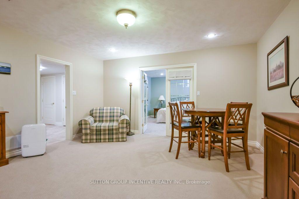 Photo 30 of 18 Bridle Path, Oro-Medonte, Horseshoe Valley — HOMEH