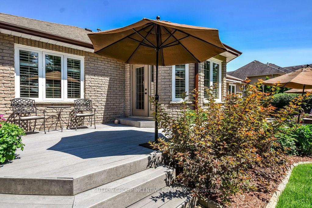 Photo 39 of 18 Bridle Path, Oro-Medonte, Horseshoe Valley — HOMEH