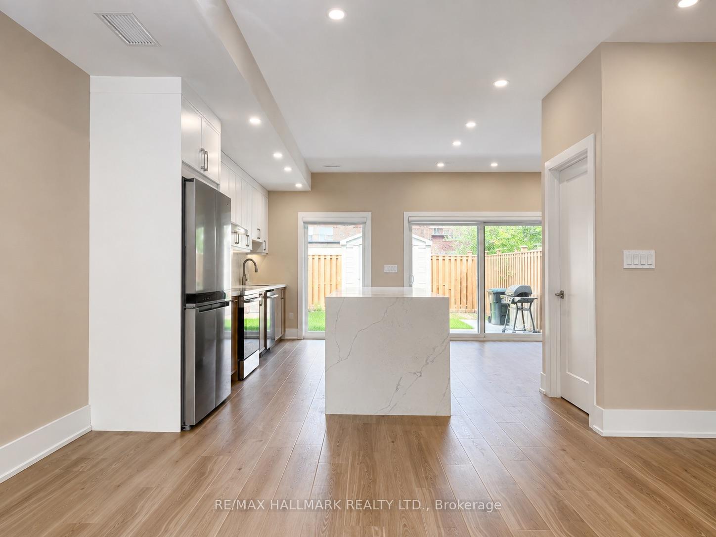 Photo 11 of Unit Unit L, 72 Jones Avenue, Toronto, South Riverdale — HOMEH