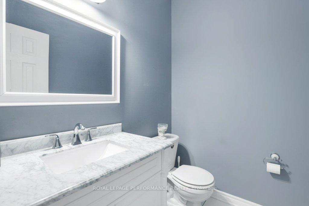 Photo 9 of 28 Monet Court, Ottawa, Upper Hunt Club — HOMEH