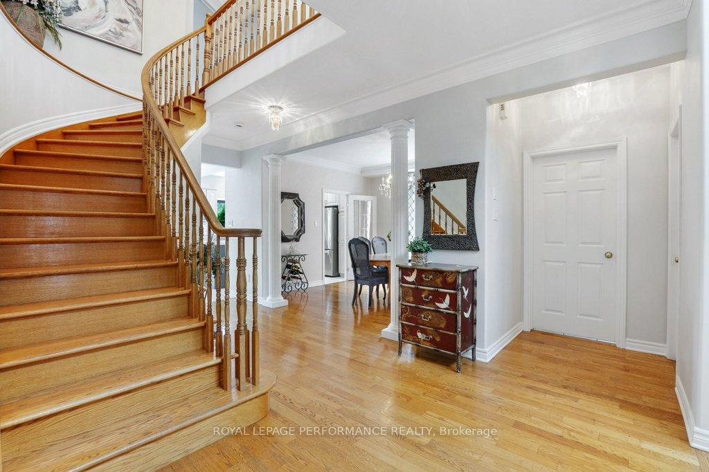 Photo 12 of 28 Monet Court, Ottawa, Upper Hunt Club — HOMEH