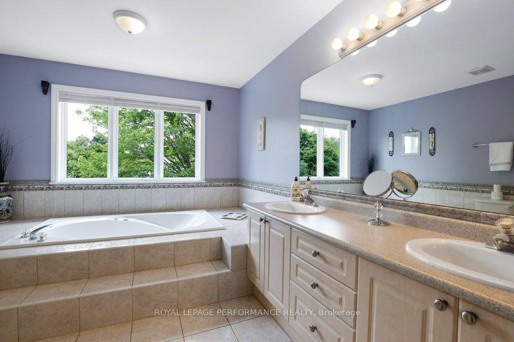 Photo 31 of 28 Monet Court, Ottawa, Upper Hunt Club — HOMEH