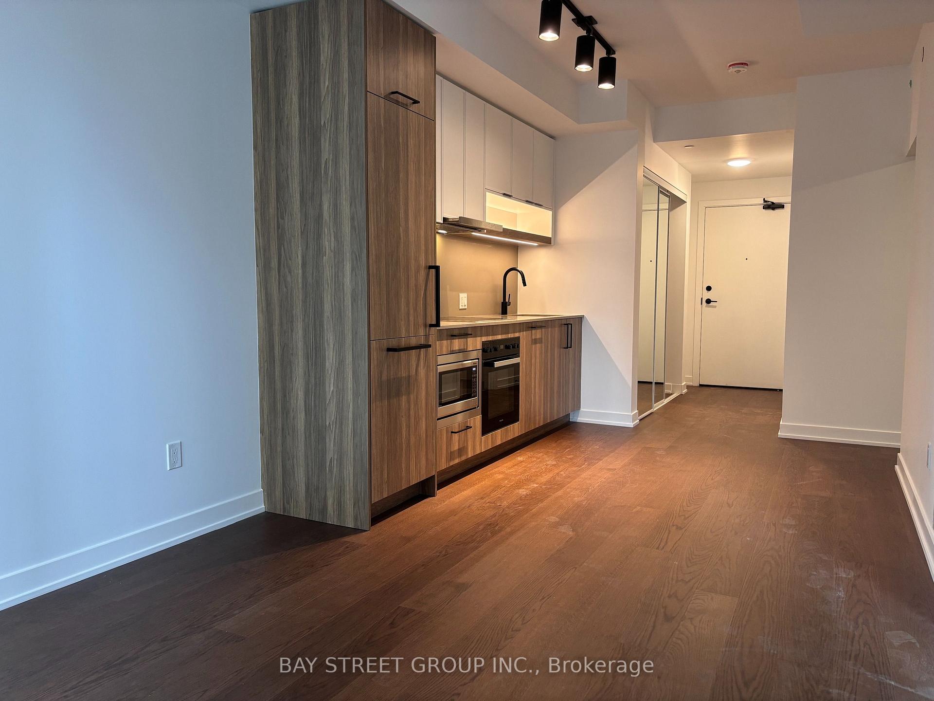 Photo 1 of Unit 1503, 91 Montclair Avenue, Toronto, Forest Hill South — HOMEH