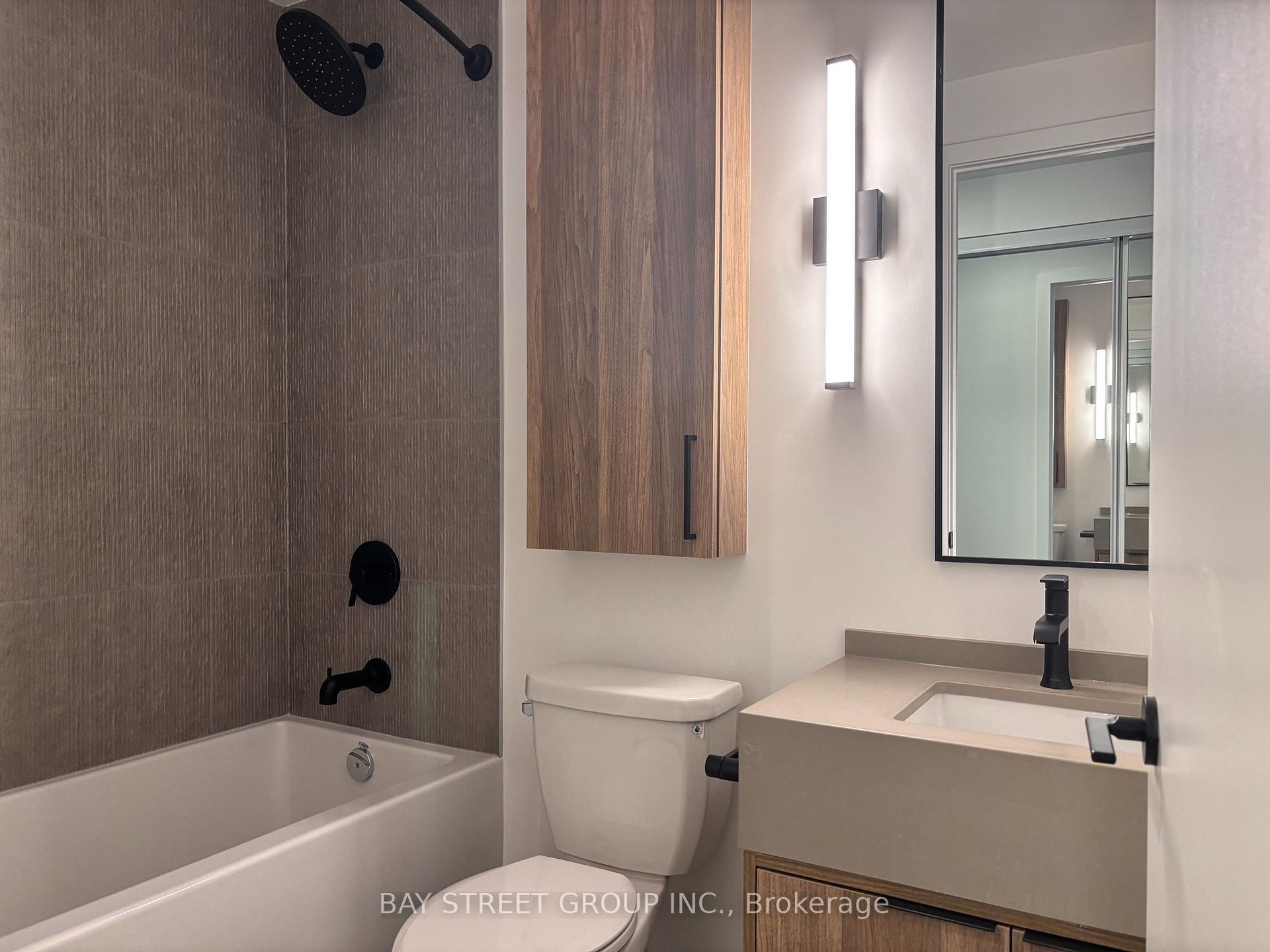Photo 9 of Unit 1503, 91 Montclair Avenue, Toronto, Forest Hill South — HOMEH