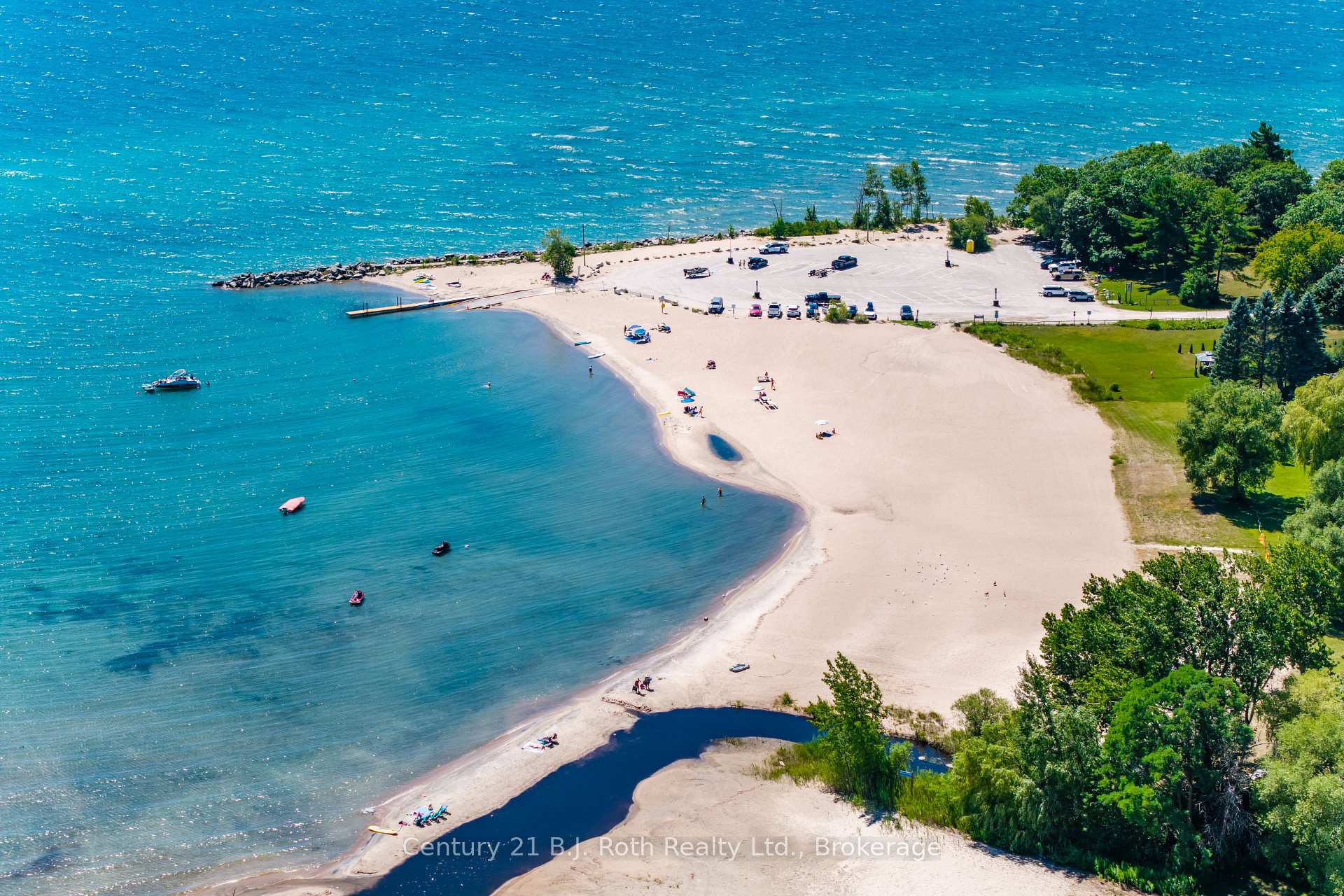 Photo 4 of 307 Tiny Beaches Road W, Tiny, Rural Tiny — HOMEH