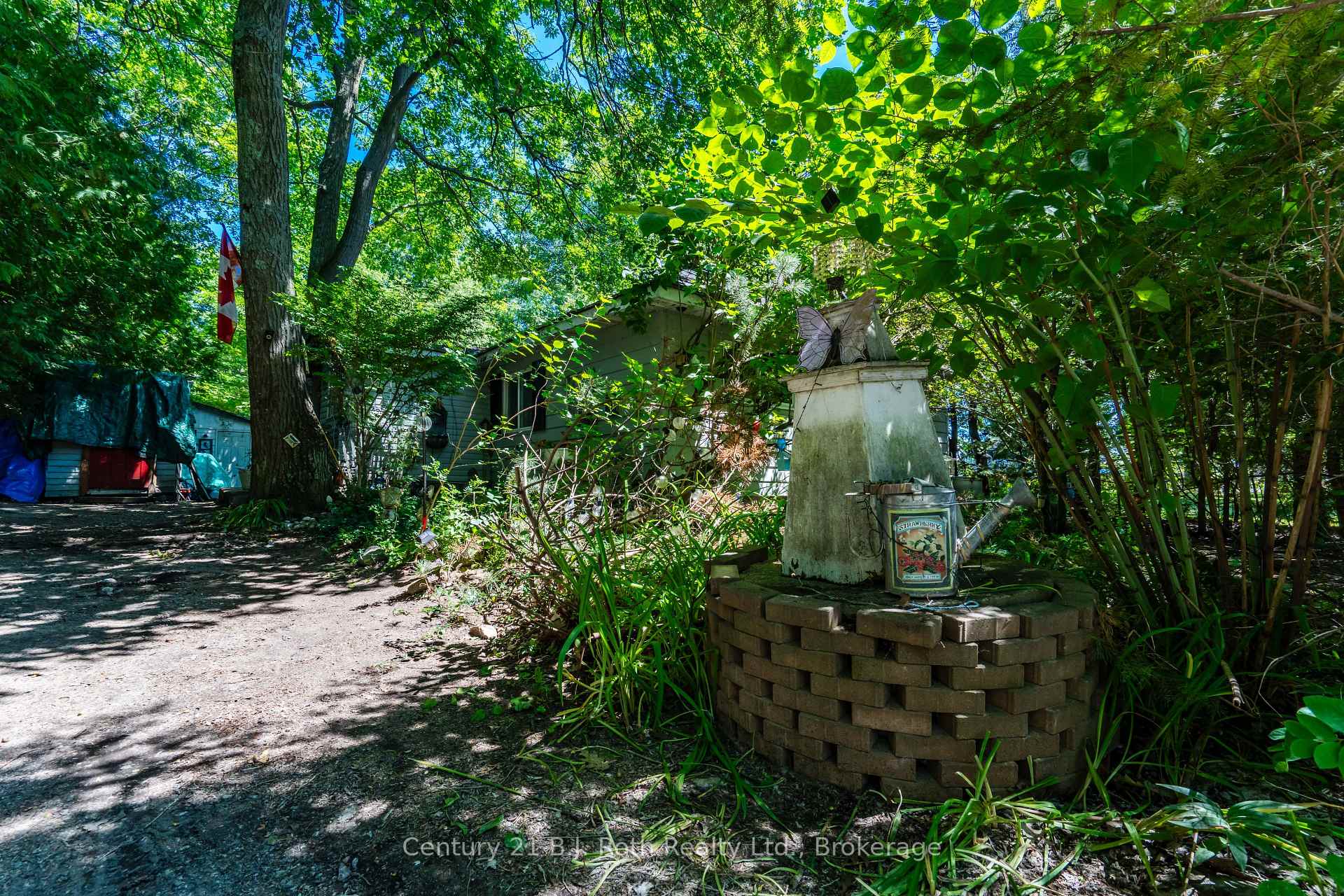 Photo 10 of 307 Tiny Beaches Road W, Tiny, Rural Tiny — HOMEH