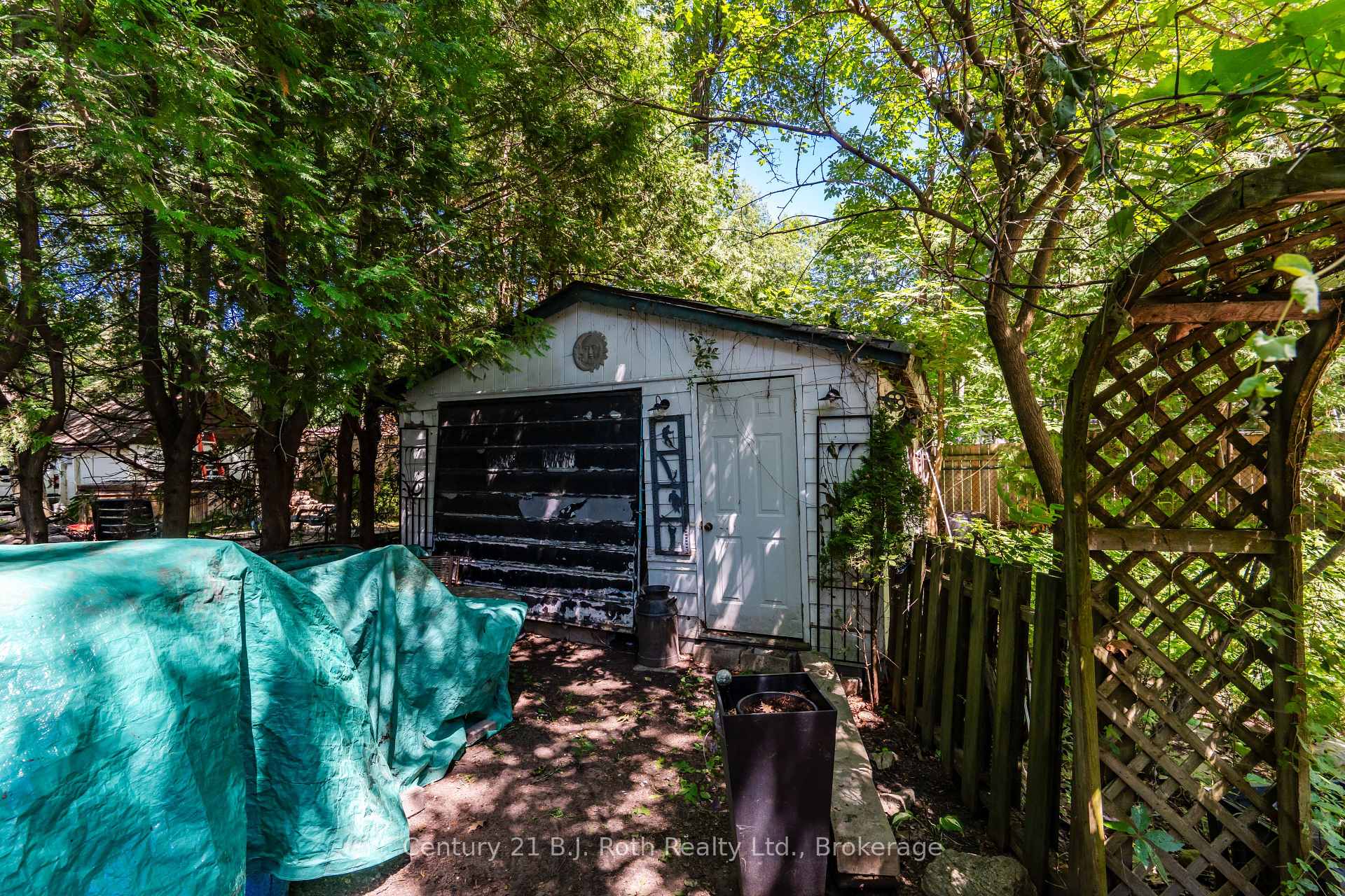 Photo 15 of 307 Tiny Beaches Road W, Tiny, Rural Tiny — HOMEH