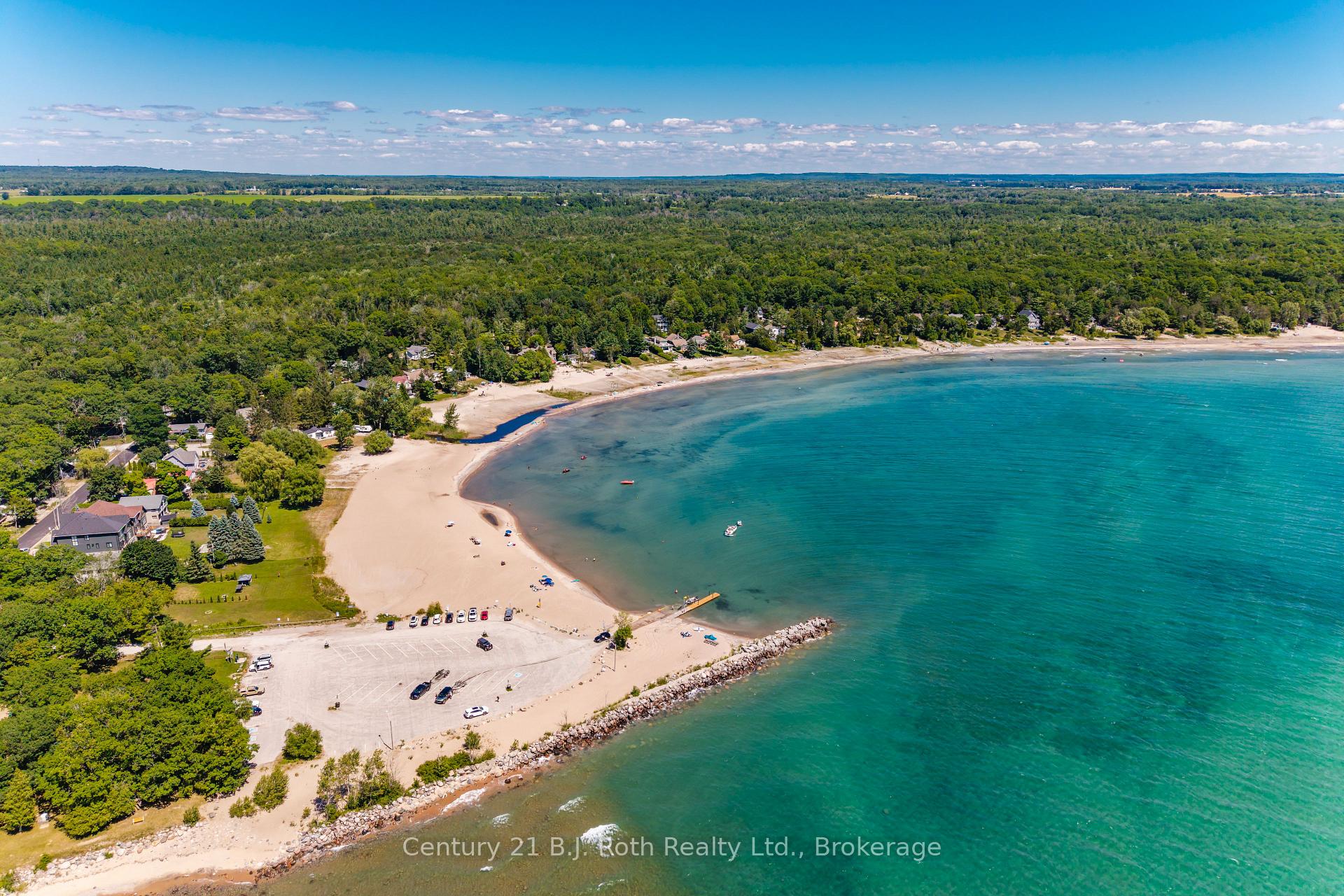 Photo 17 of 307 Tiny Beaches Road W, Tiny, Rural Tiny — HOMEH