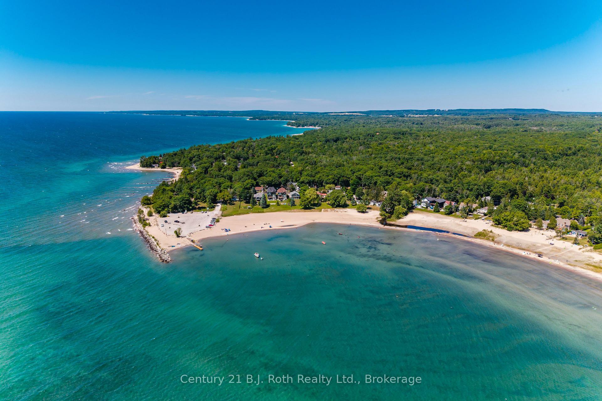 Photo 18 of 307 Tiny Beaches Road W, Tiny, Rural Tiny — HOMEH