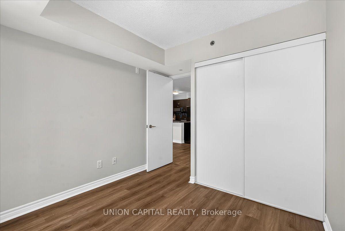 Photo 19 of Unit 609, 35 Saranac Boulevard, Toronto, Englemount-Lawrence — HOMEH