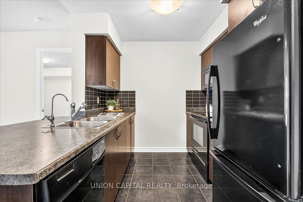 Photo 23 of Unit 609, 35 Saranac Boulevard, Toronto, Englemount-Lawrence — HOMEH