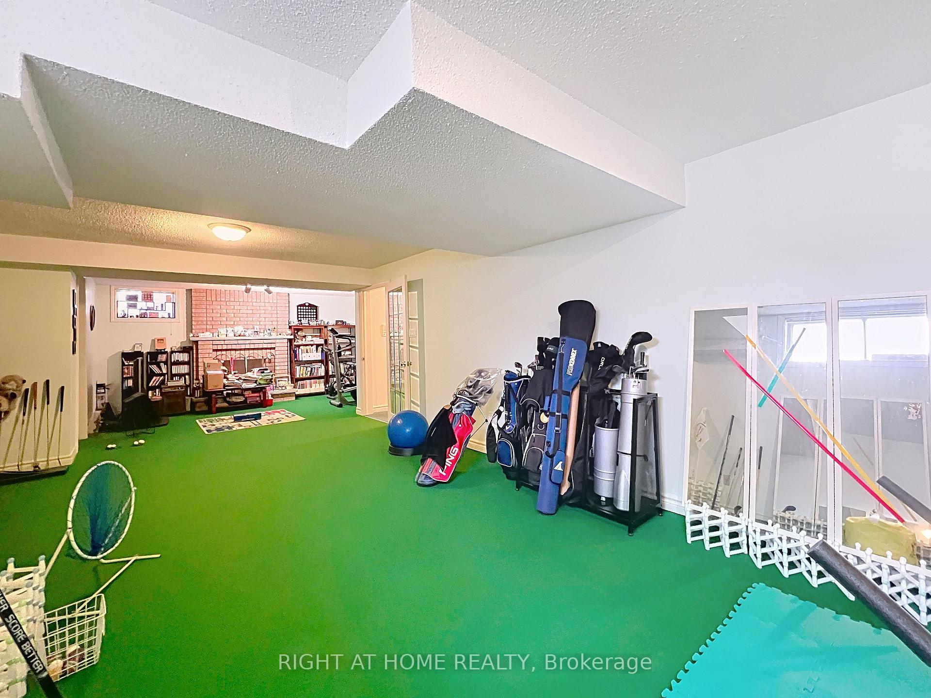 Photo 40 of 150 Holmes Avenue, North York, Willowdale East — HOMEH