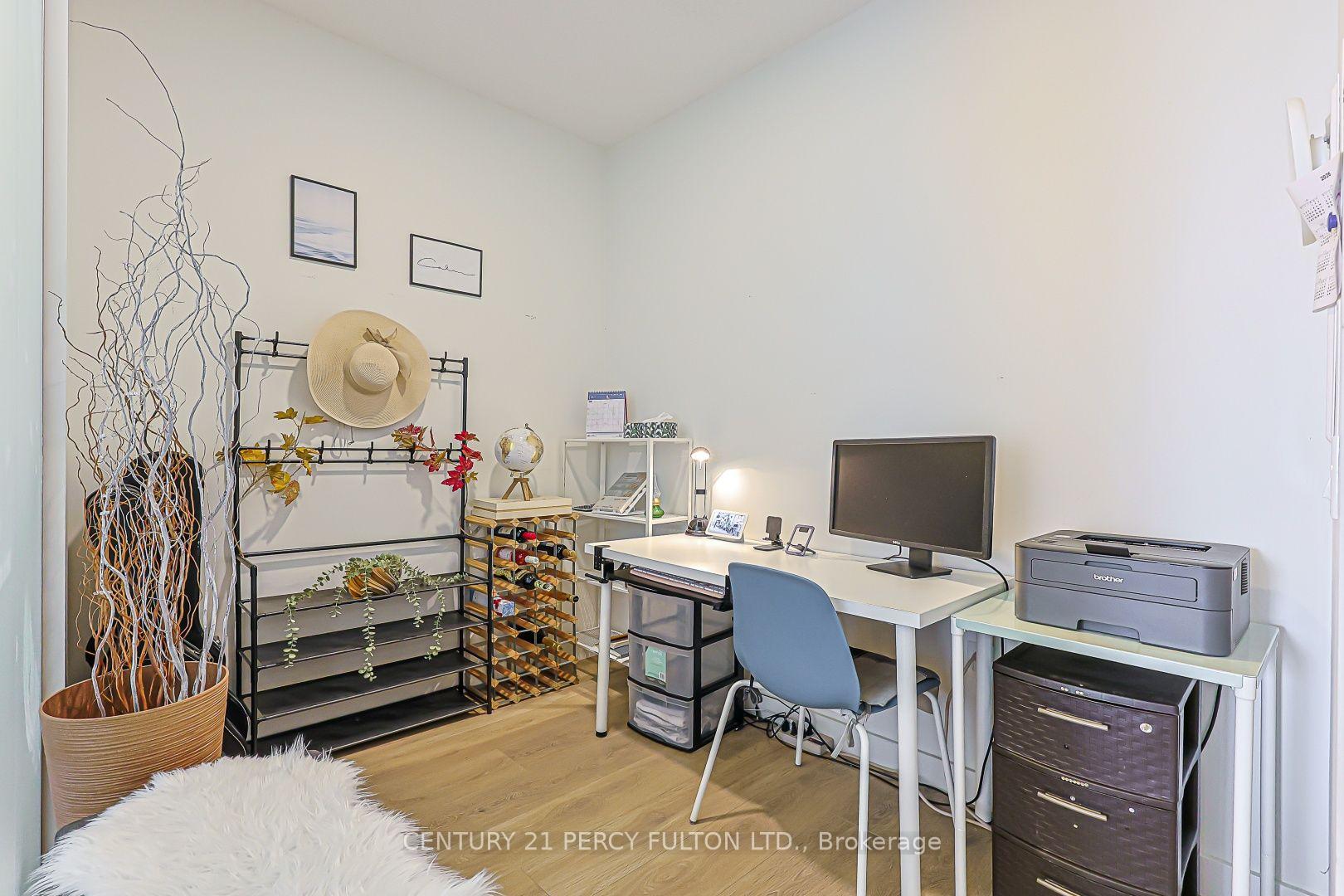 Photo 6 of Unit 2207, 95 McMahon Drive, North York, Bayview Village — HOMEH