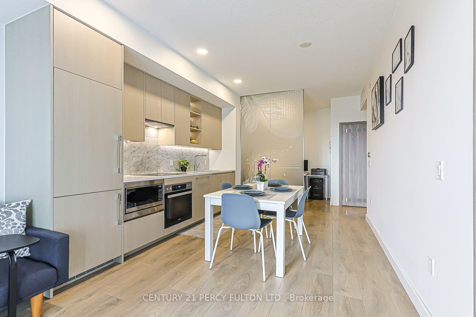 Photo 16 of Unit 2207, 95 McMahon Drive, North York, Bayview Village — HOMEH